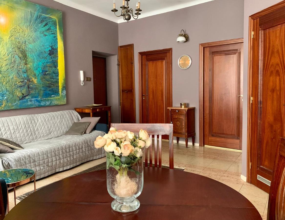Beautiful And Charming Apartment In The Heart Of The Old Town Warszawa Exteriör bild
